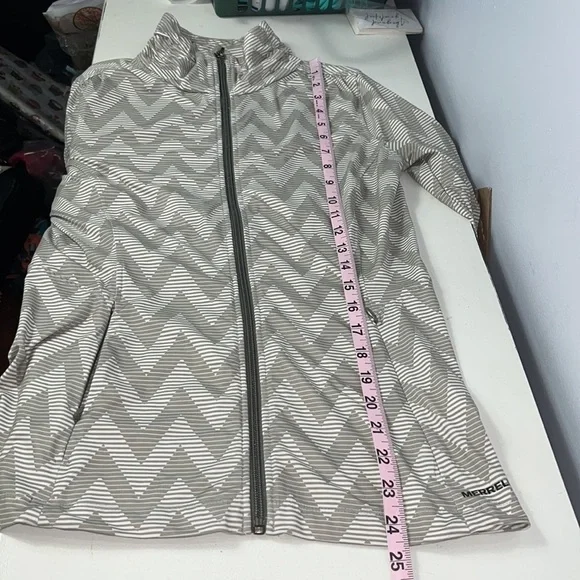 Merrell Full Zip Top - Picture 10 of 10